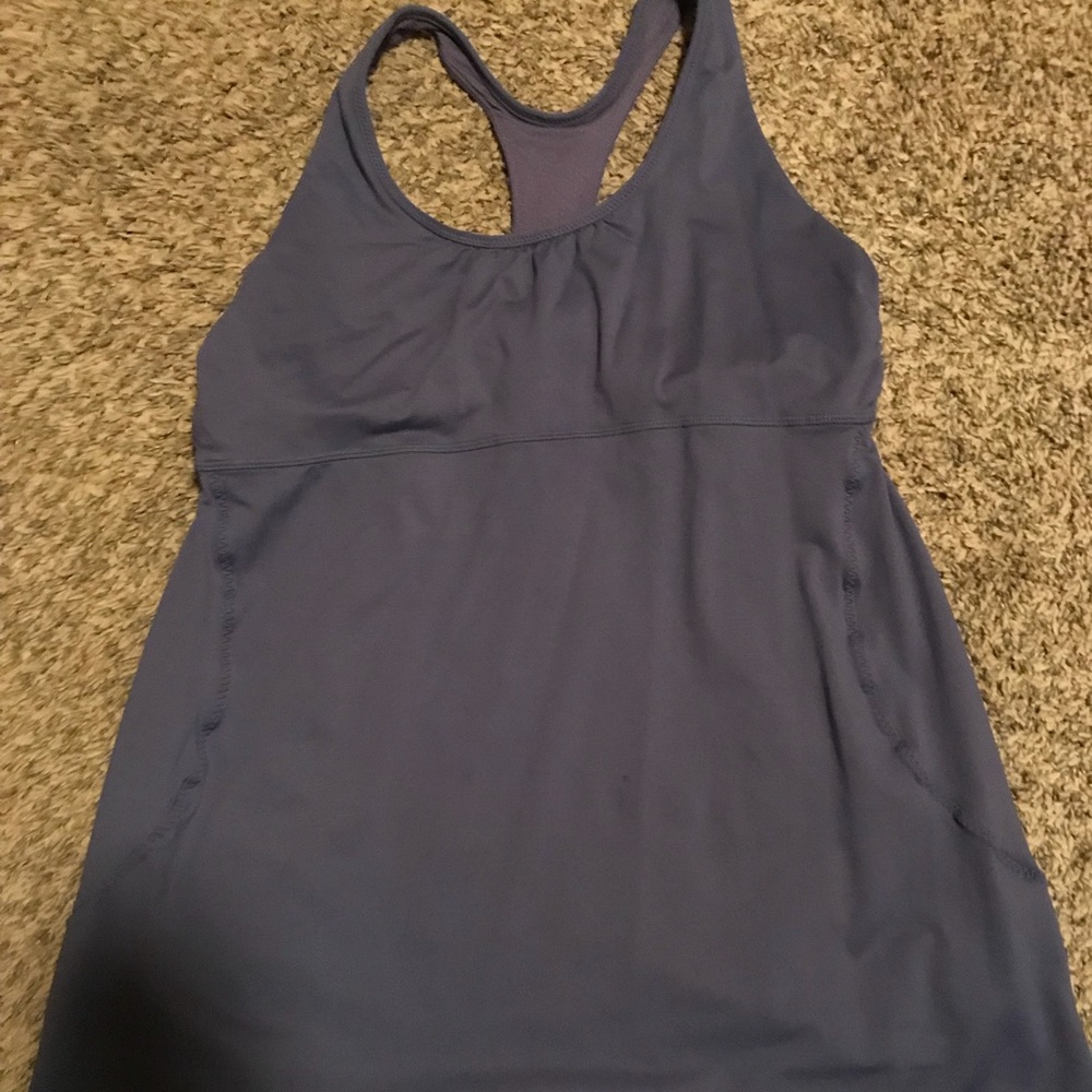Lululemon tank